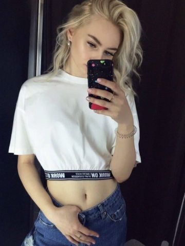 Николь